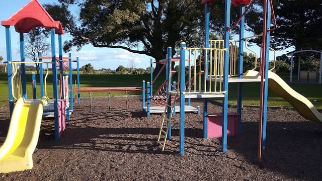 Smithtown Park - Image 1