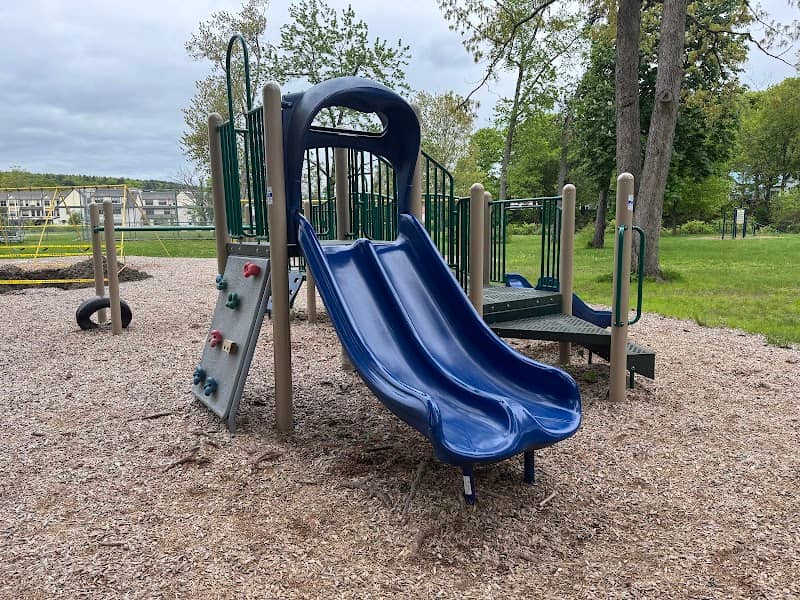 Odell Park - Image 1
