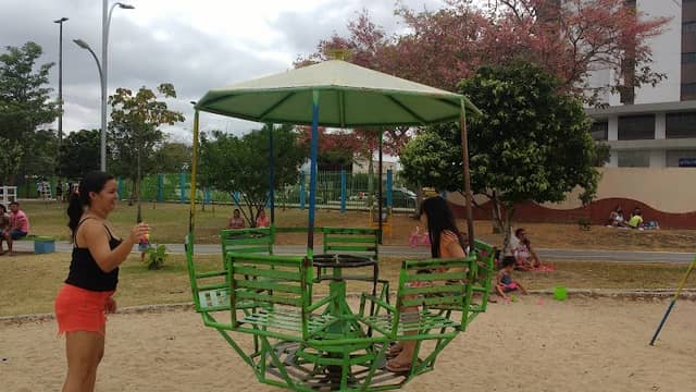 Children's park - Image 2