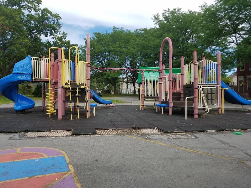 Reading Iron Playground - Image 1