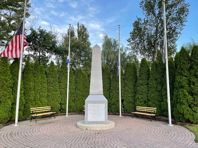 Veterans Memorial Pointe - Image 2