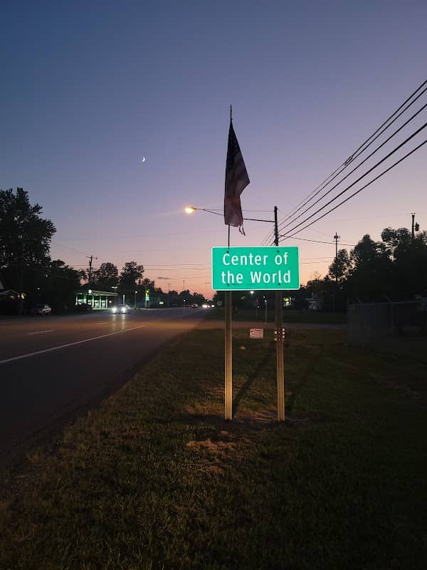 The Center of the World Sign - Image 1