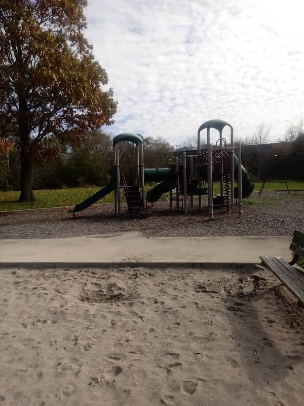 Hurds Island park - Image 1