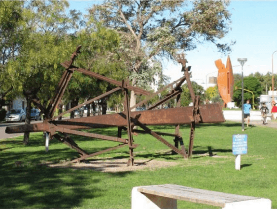 Escultura "Qvo Vadis?" 1993.Edgardo Madanes - Image 1