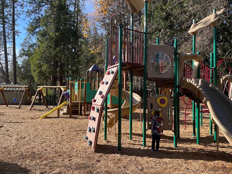 Eproson Park - Image 1