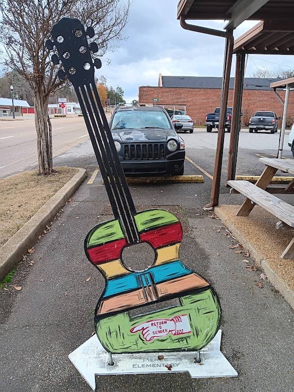 Downtown Tupelo Main Street - Image 2
