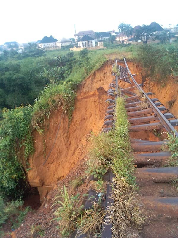 Okpu-umobo waterside Railway line - Image 1
