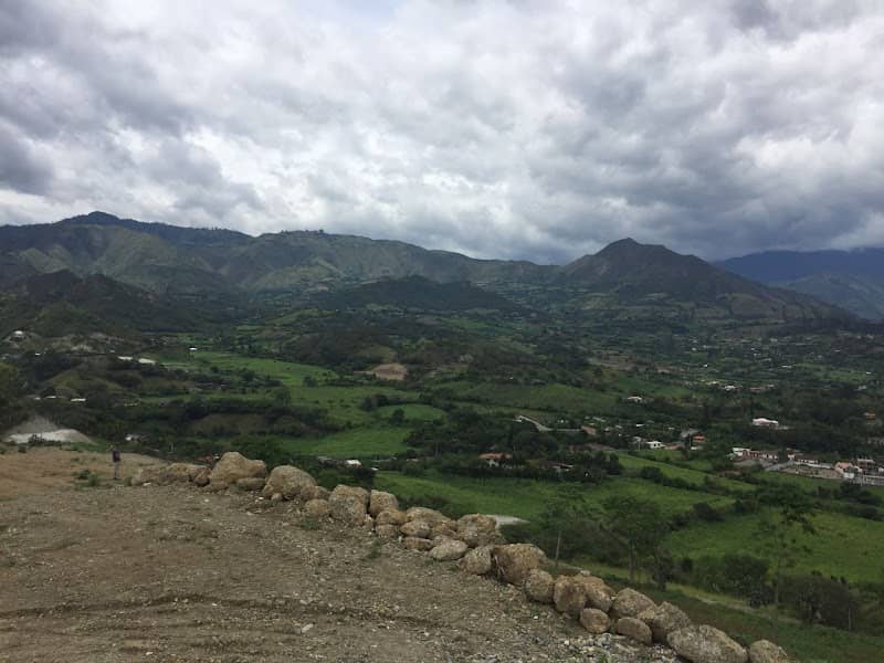 Mirador De Malacatos - Image 1