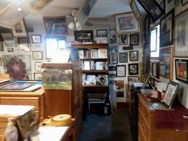 NV Artworks, Farm and Ranch, going out of business sale. - Image 1