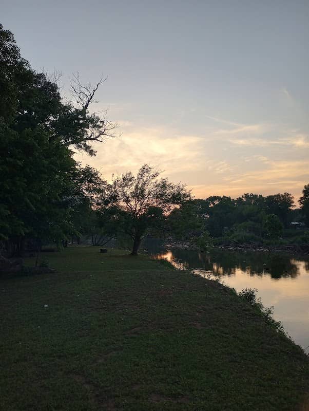 Blackwell Lake - Image 2