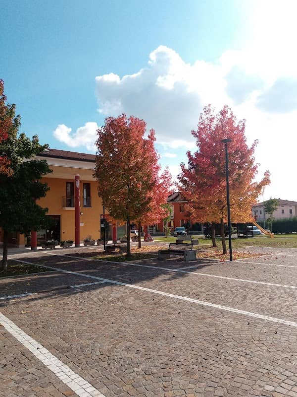 Piazza Mirabella - Image 2