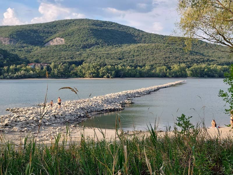 Szamárhegyi sarkantyúk - Image 1