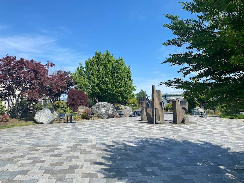 Harborside Fountain Park - Image 1
