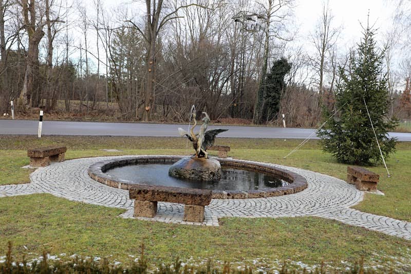 Brunnen beim Maibaum - Image 3