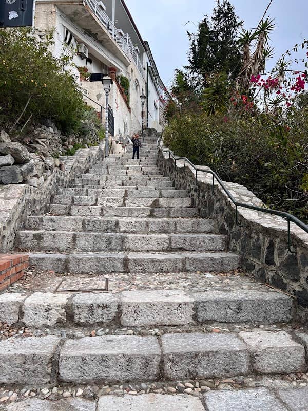Stairs to Isola Bella - Image 2