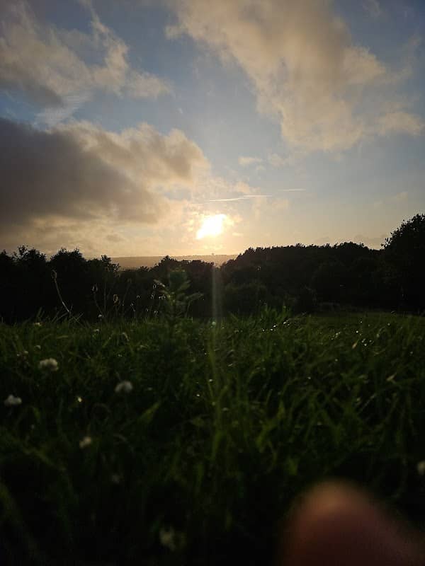 Howe Hill Viewpoint - Image 1