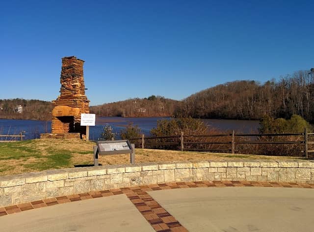 Morgan Falls Overlook Park - Image 1