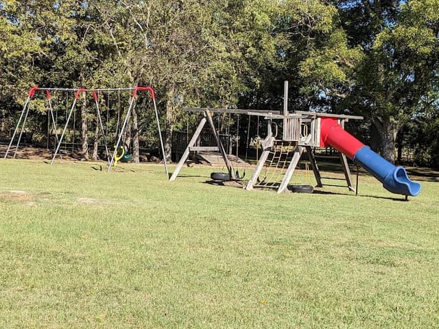Centennial Park - Image 1