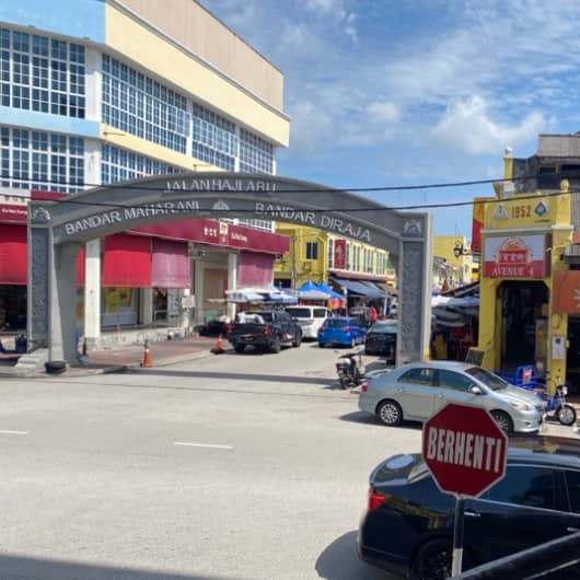 Muar Glutton Street 麻坡贪吃街 - Image 3