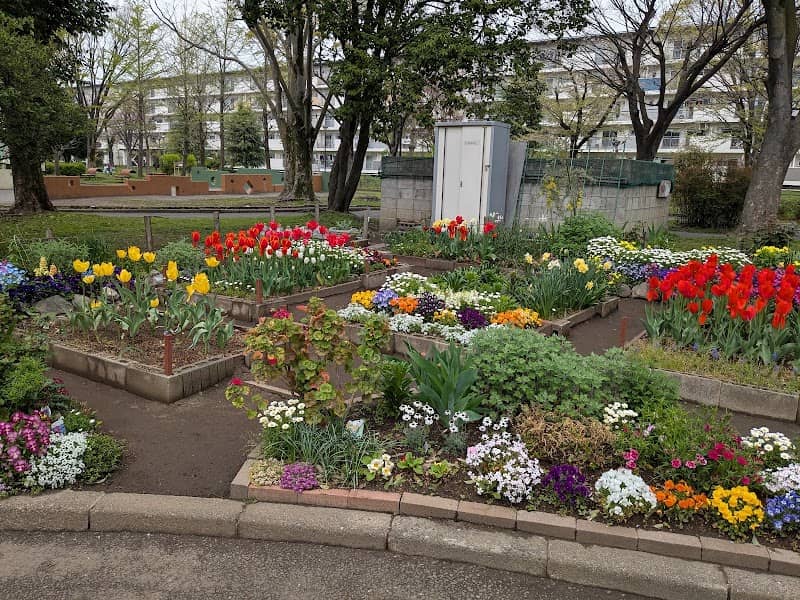Hokima Park - Image 1