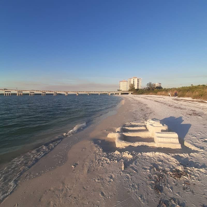 Lover's Key State Park beach - Image 2