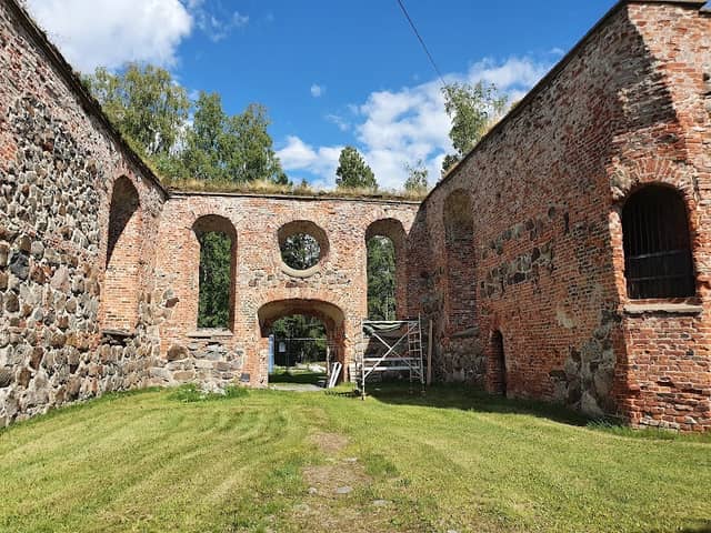 Ruins of Old Vaasa - Image 1