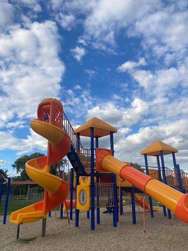 Brown City Park - Image 2