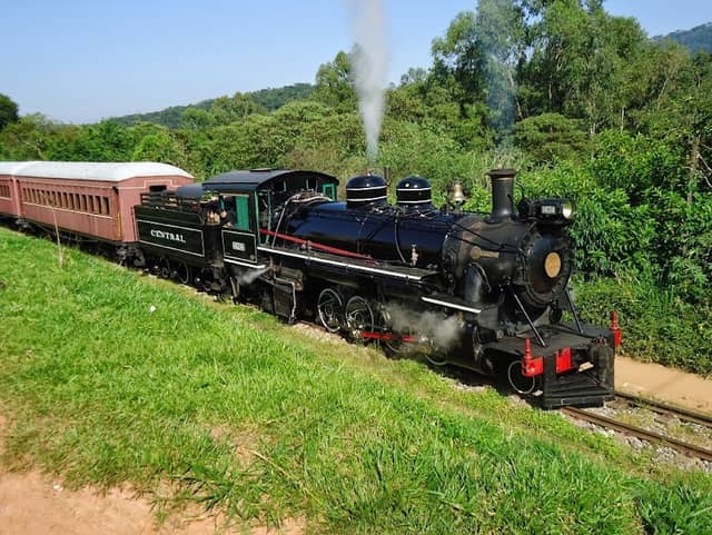 Train of the Waters - Image 1