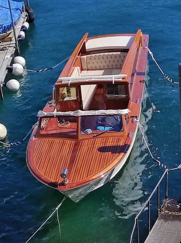 Giuditta Lake Como Boat Tour - Image 1