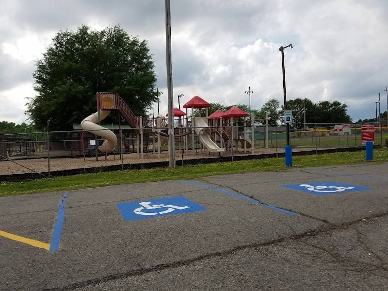 Beebe City Park Ball Park - Image 1