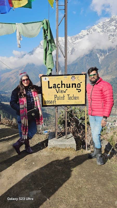 Lachung Viewpoint - Image 2