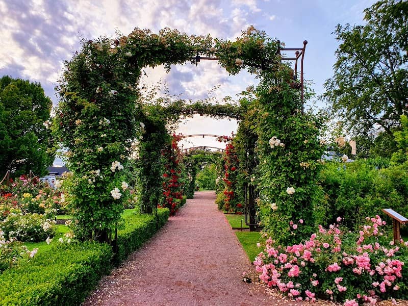 Rosenlund Rosarium - Image 1