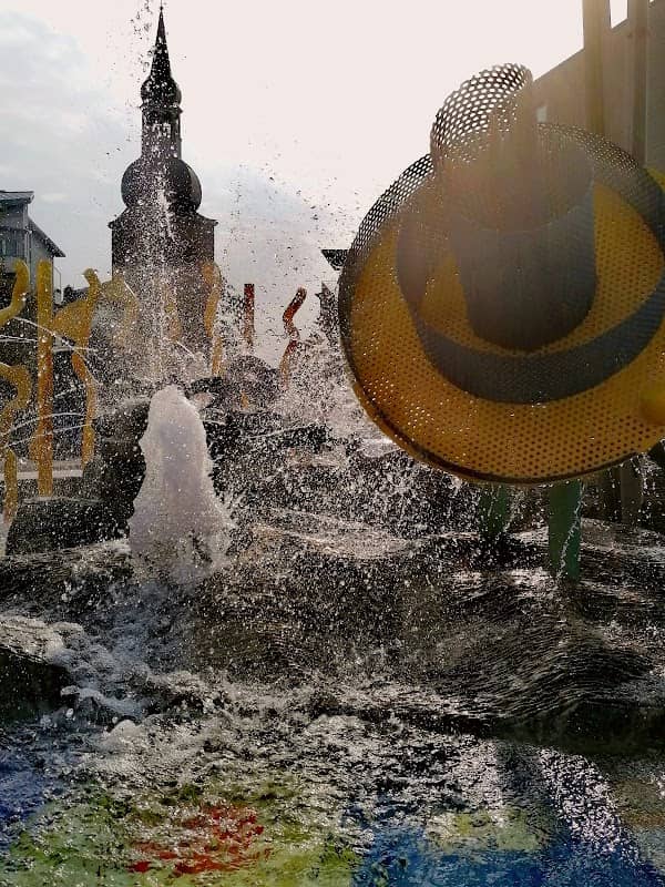 Kunstbrunnen am Markt - Image 1