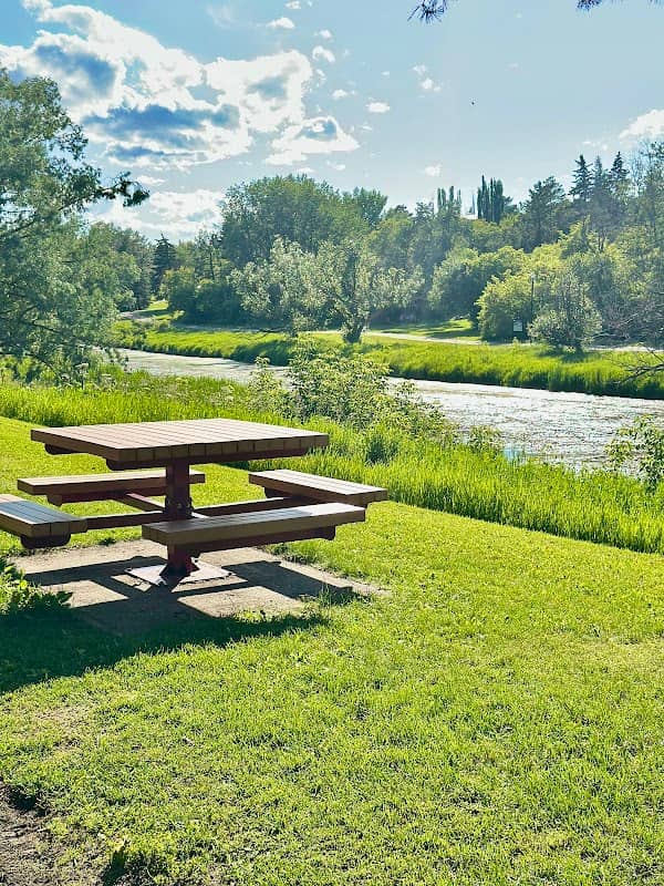 Lions Park - Image 2