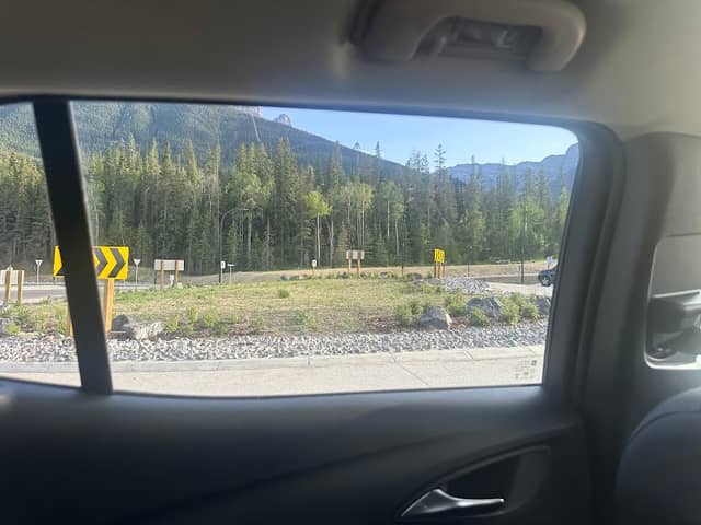 Three Sisters Traffic Circle - Image 3