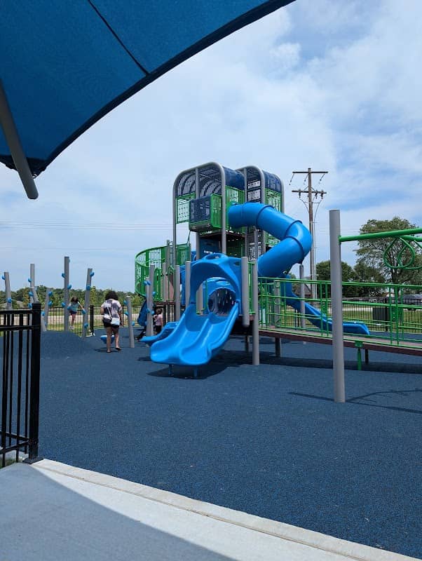 Cornerwoods Park - Image 3