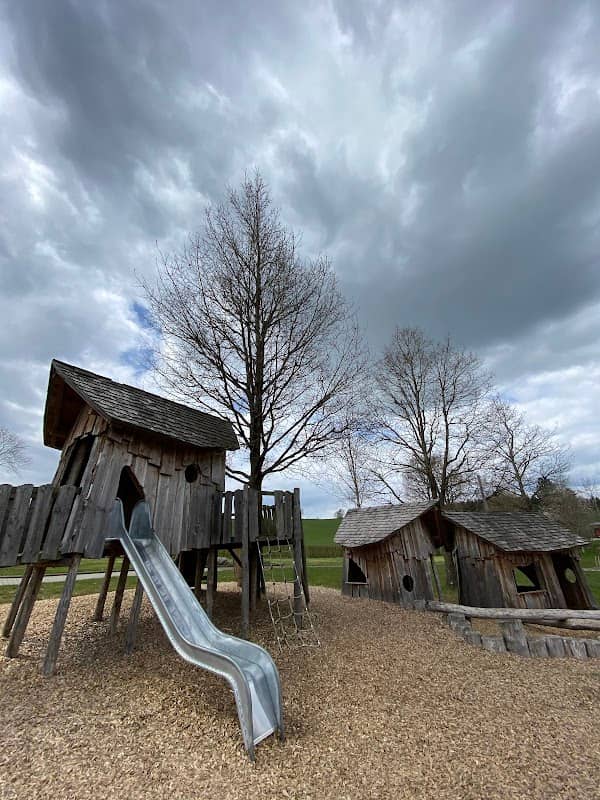 Park Sënnesräich - Image 3