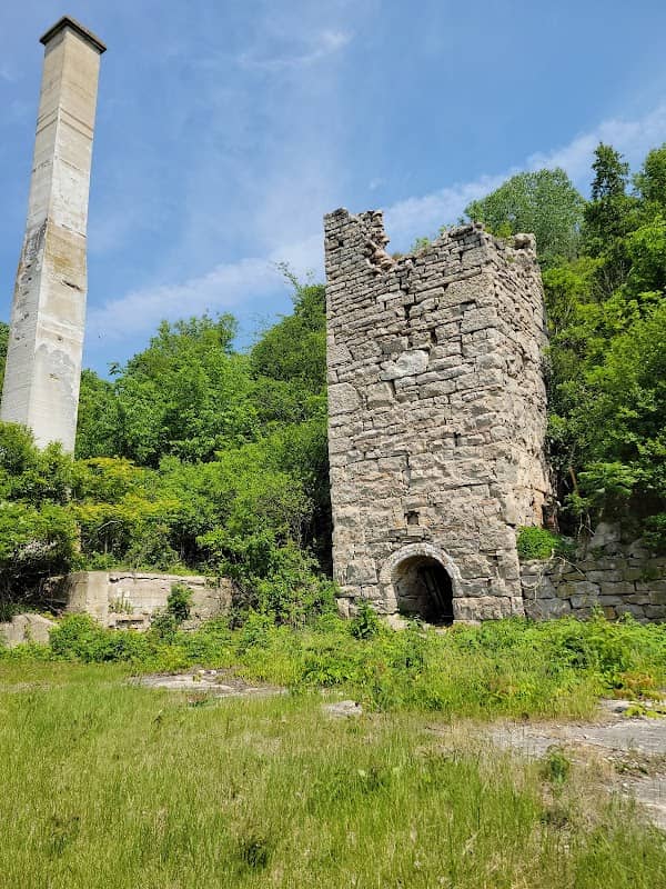 Lime Kiln Trail - Image 2