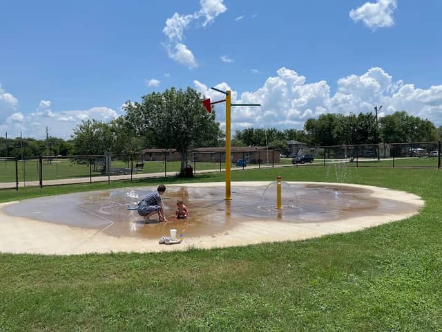 Nixon Recreation Park - Image 1