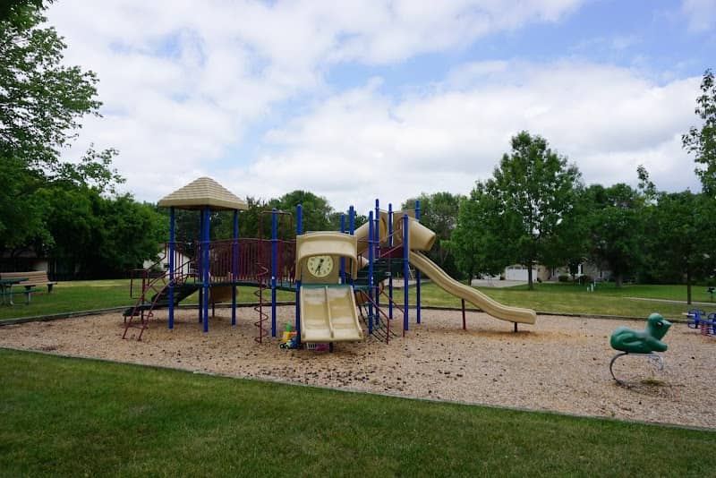 Arden Oaks Park - Image 1