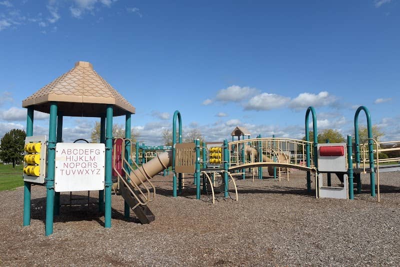 Hoosier Grove Park - Image 1
