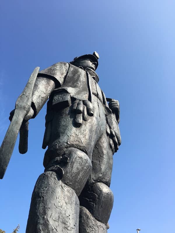 Mining Statue - Image 2