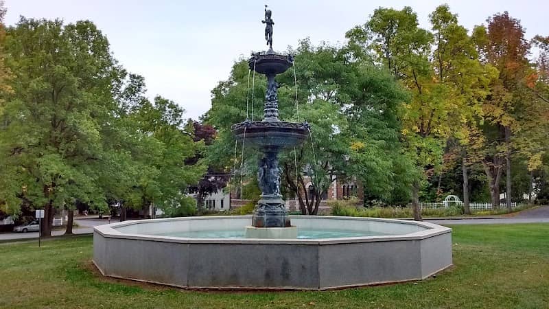 Veterans’ Memorial Park - Image 2