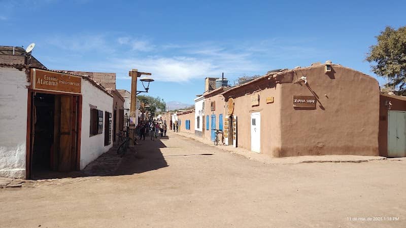 Plaza de San Pedro de Atacama - Image 2