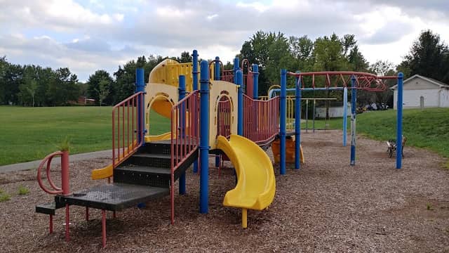 Gauche Park - Image 2