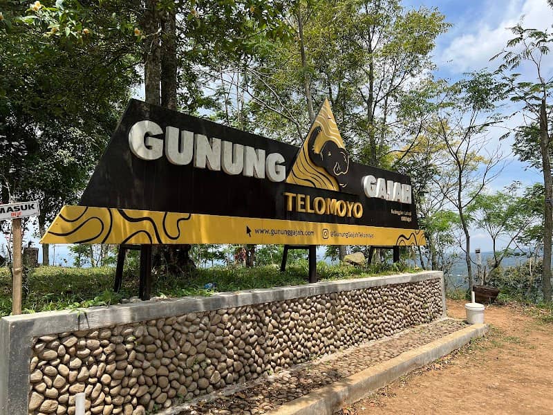 Gunung Gajah Telomoyo - Image 1