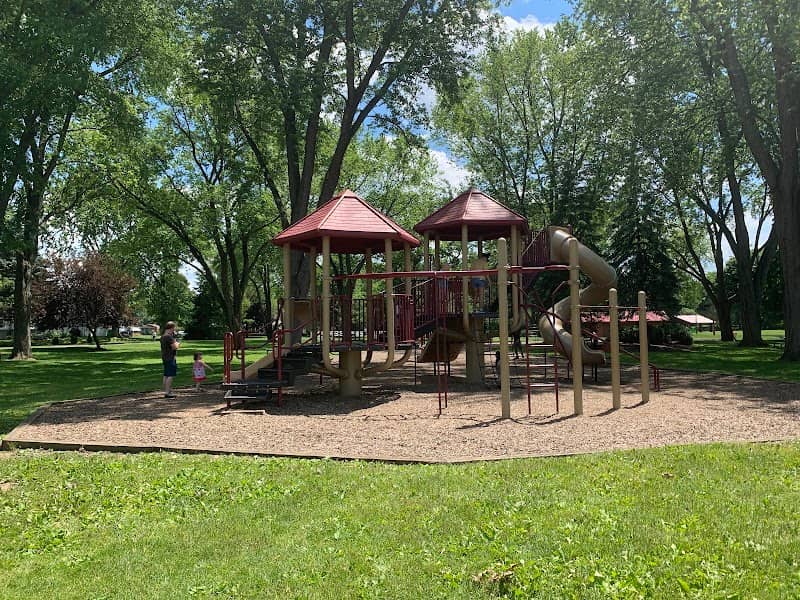 Price Park - Image 1