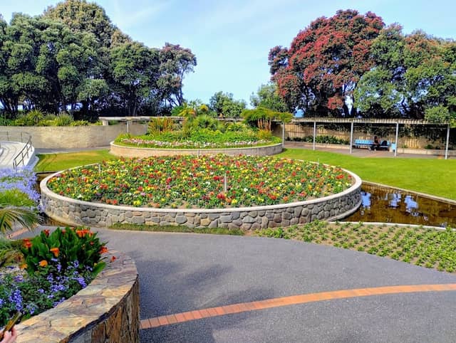 Sunken Gardens - Image 2