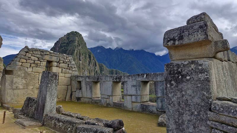 Temple of the Three Windows - Image 1