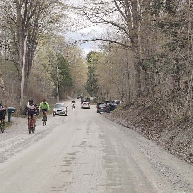 Parking for Dagmar North trails - Image 1